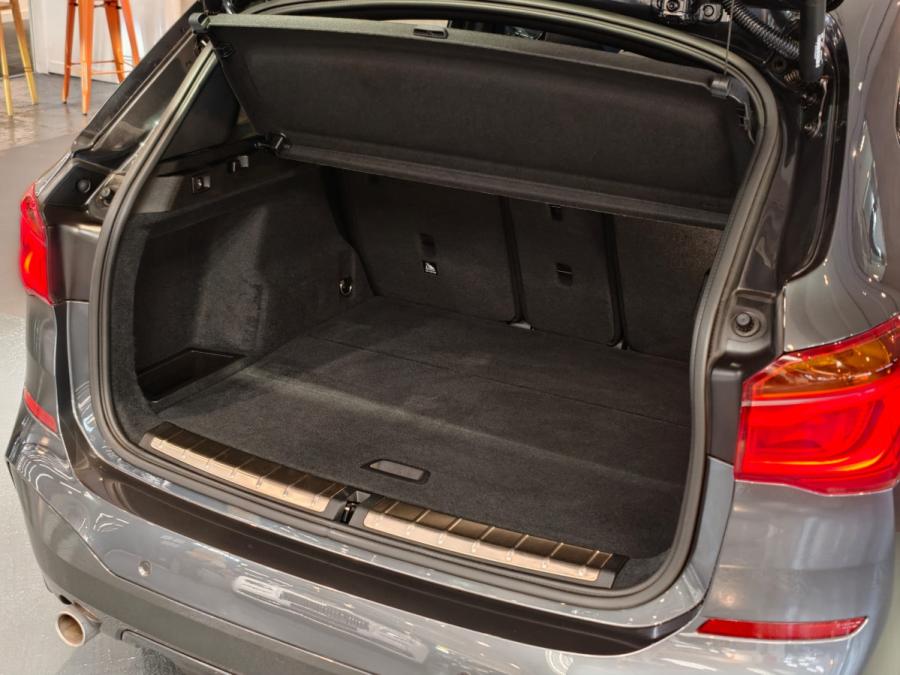 X1 SDRIVE18iA M SPORT - Image 10